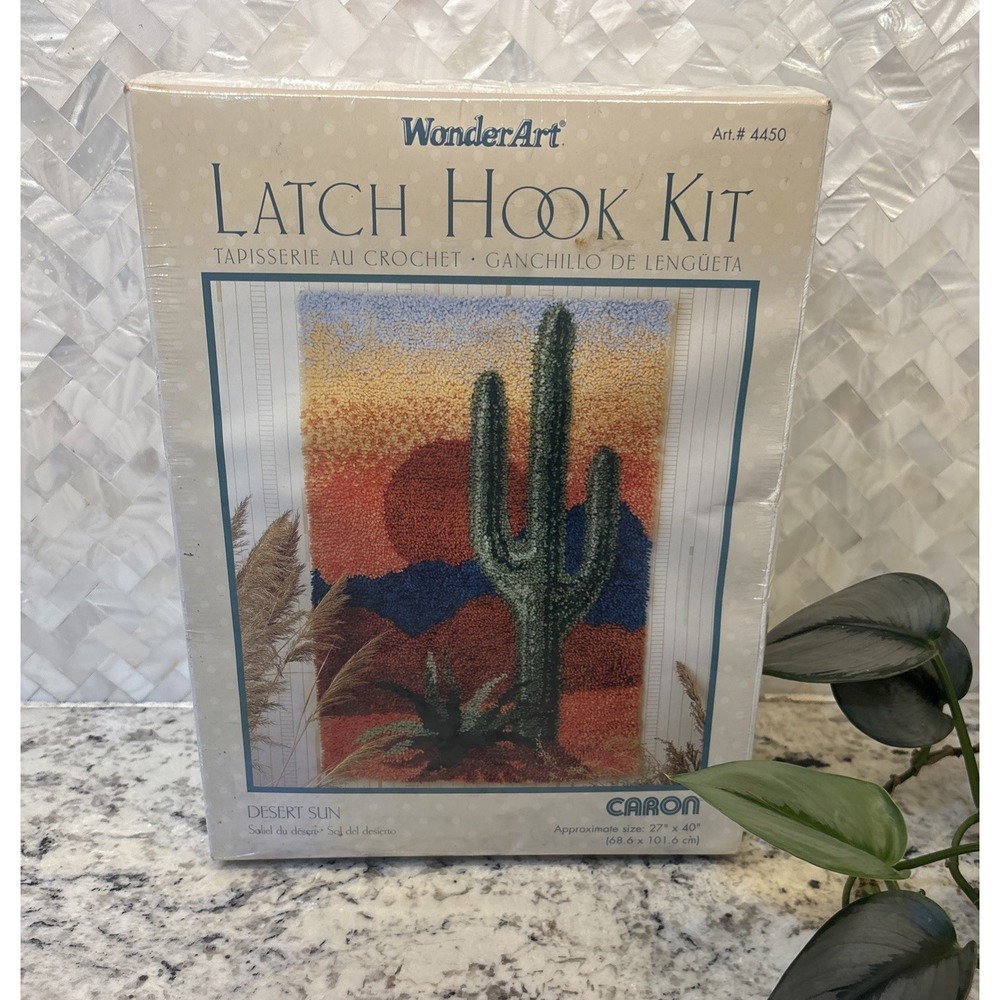 WONDERART CARON LATCH HOOK KIT‎ #4450 DESERT SUN NEW SEALED IN BOX 27" X 40"
